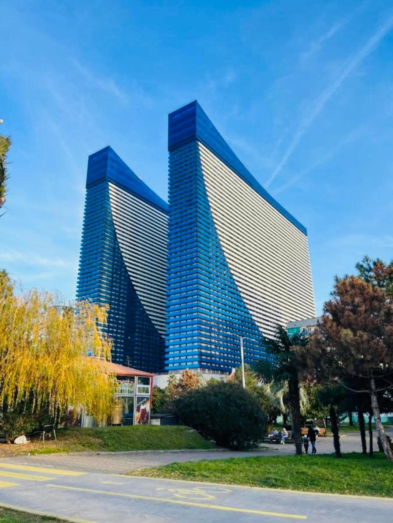 Orbi Batumi City Beach View Hotel Zewnętrze zdjęcie